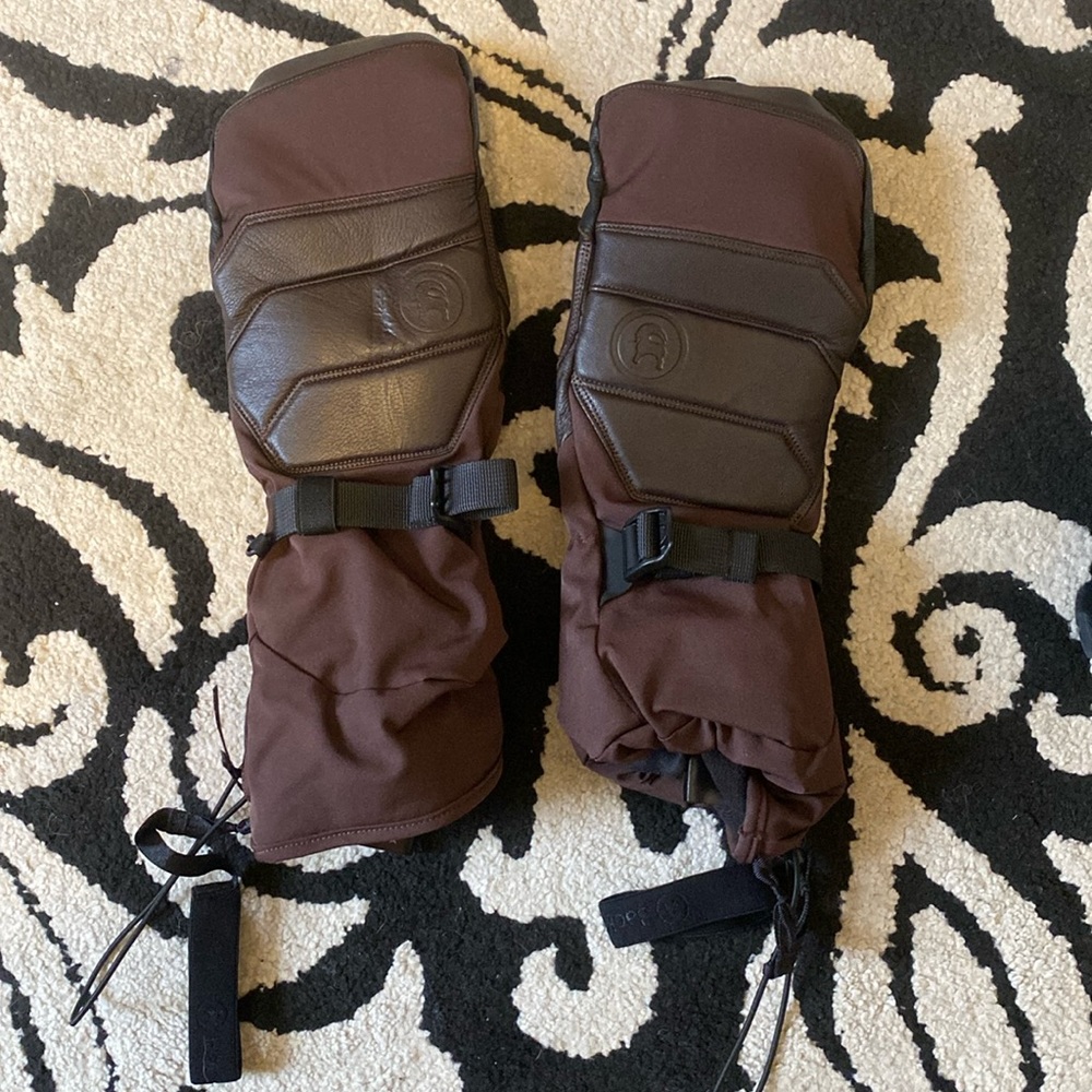 Gore-tex goretex women’s ski snowboarding gloves sz. large